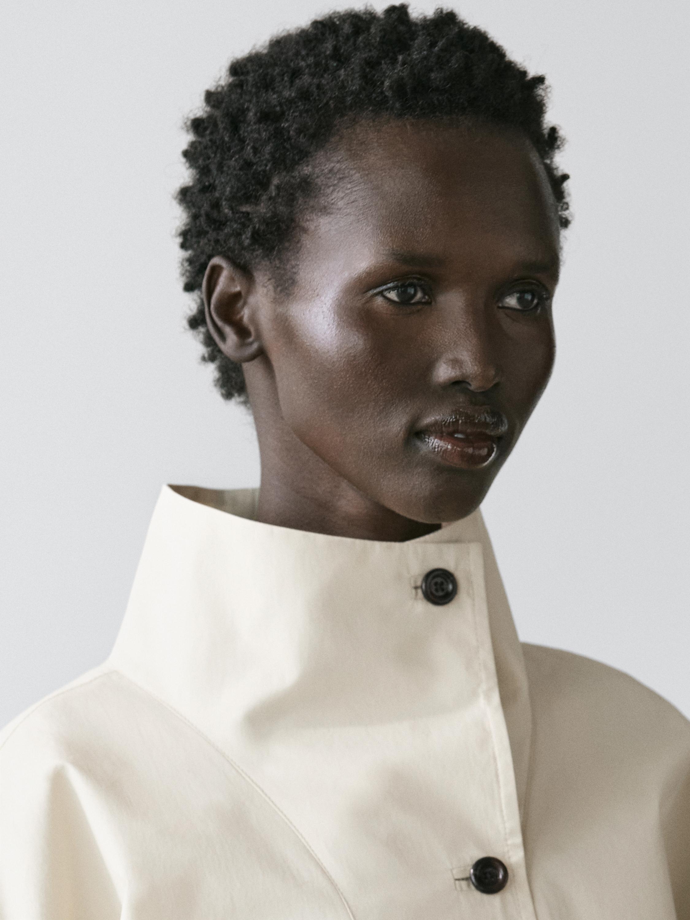 Jacket with high collar detail